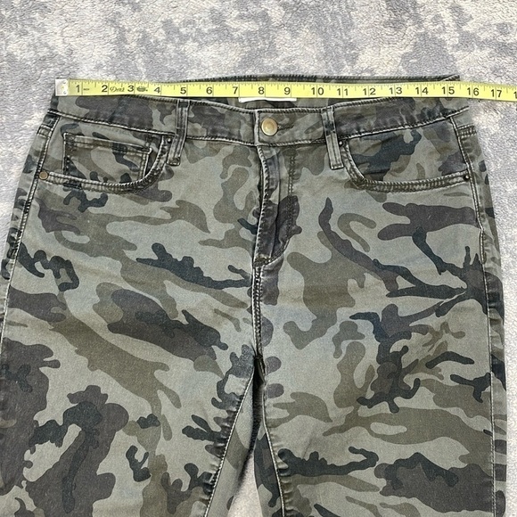 Louna Camo Skinny Jeans Stretch Casual Mid Rise Ankle Crop Sz 29 - Picture 7 of 12